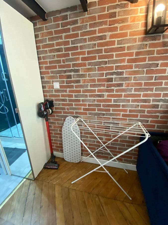 Beautiful Mini Loft Near Saint-Lazare Aparthotel Paris Exteriör bild