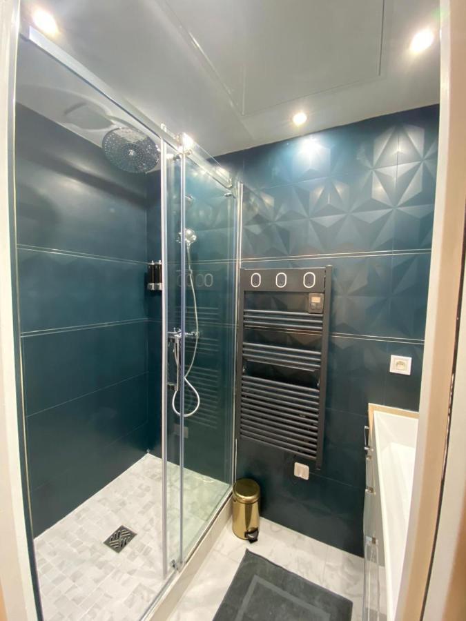 Beautiful Mini Loft Near Saint-Lazare Aparthotel Paris Exteriör bild