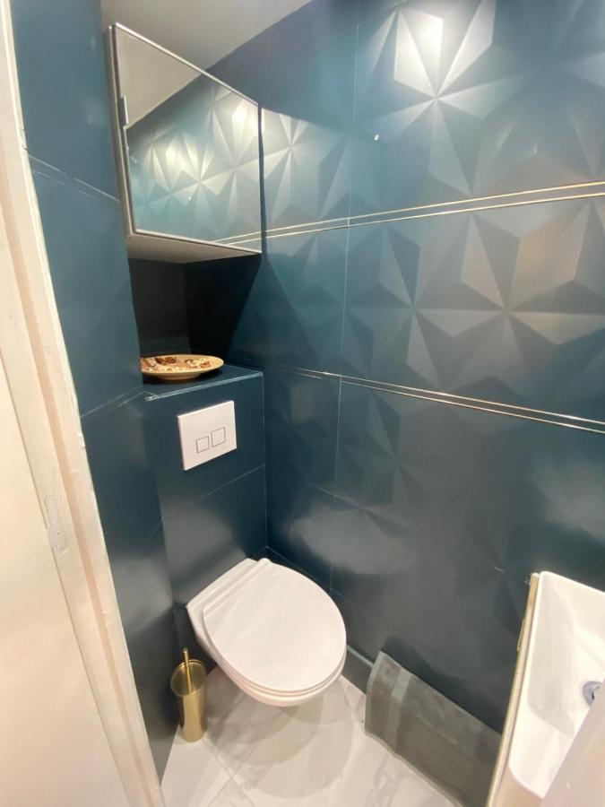 Beautiful Mini Loft Near Saint-Lazare Aparthotel Paris Exteriör bild