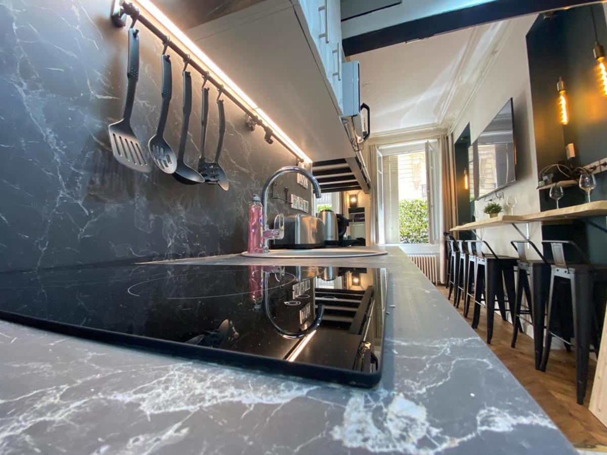 Beautiful Mini Loft Near Saint-Lazare Aparthotel Paris Exteriör bild