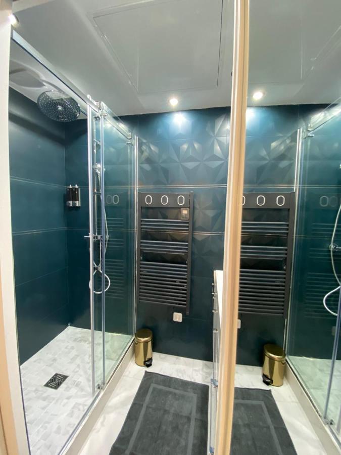 Beautiful Mini Loft Near Saint-Lazare Aparthotel Paris Exteriör bild